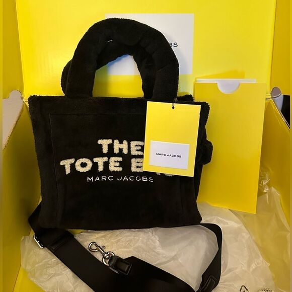 The mini terry tote 🤍 - Picture 1 of 6